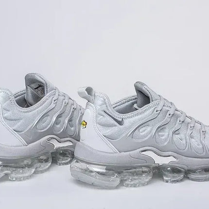 Nike Vapormax Plus TN Classic Red Air Cushion Men's and Women's Running Shoes Comfortable Lightweight Outdoor Sports Sneakers