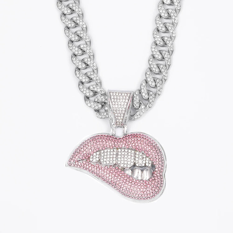 Collana con ciondolo a forma di labbro per morso hip-hop da donna per uomo con catena cubana in cristallo da 13 mm Collane hip-hop ghiacciate Bling Gioielli di moda PlatiNum