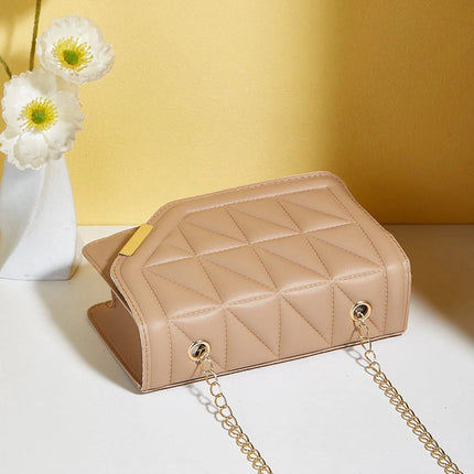 Trendy Embroidered Square Bag  - Diamond Pattern Shoulder Purse with Chain Strap & Magnetic Closure PlatiNum