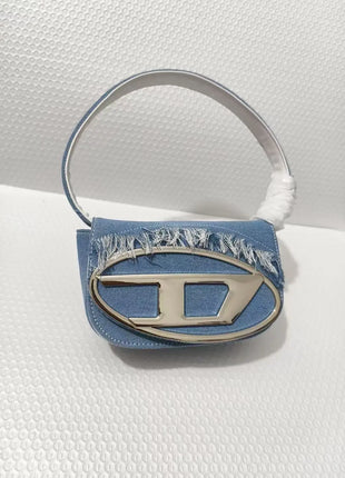 Borsa a Tracolla in Pelle PU Effetto Specchio Argento Lucido con Decorazione Ovale in Rilievo, Tracolla Staccabile, Mini Borsetta Futuristica da Donna