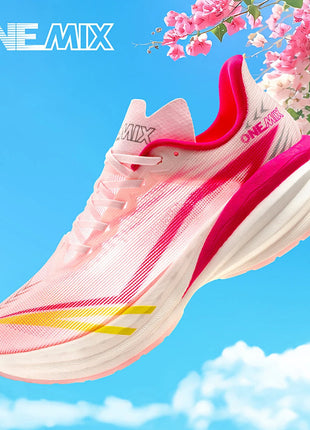 ONEMIX YUE SHUANG Scarpe da corsa estive da uomo Design leggero Asciugatura rapida Maratona Supporto per l'assorbimento degli urti Sneakers da uomo PlatiNum