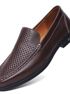 Calzature da uomo in pelle Slip on Office Man Scarpe formali Festa di nozze Scarpe eleganti da uomo Breath Driving Mocassini pigri Mocassini