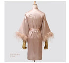 Donna piuma sposa damigella d'onore abito da sposa raso Kimono accappatoio abito da notte ricamo lettera camicia da notte scollo a v Lingerie