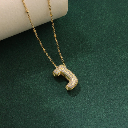 Nuove collane di lusso in acciaio inossidabile con 26 lettere inglesi in cristallo di zircone per le donne Commercio all'ingrosso di gioielli con catena girocollo femminile alla moda