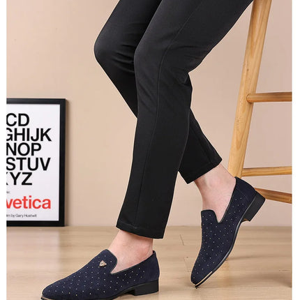 Scarpe eleganti da uomo di lusso Scarpe casual da uomo in pelle scamosciata Mocassini eleganti e comodi Scarpe da lavoro in pelle da uomo Zapatos Hombre