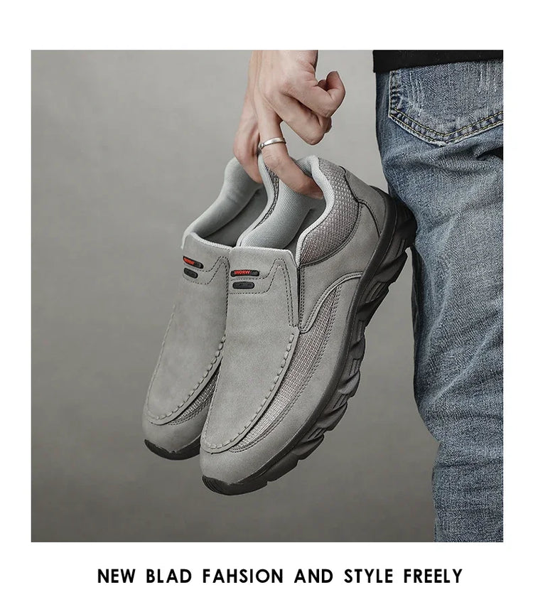 Scarpe Casual in pelle da uomo mocassini traspiranti Sneakers da uomo 2024 nuove scarpe da ginnastica piatte in pelle comode da uomo scarpe da uomo