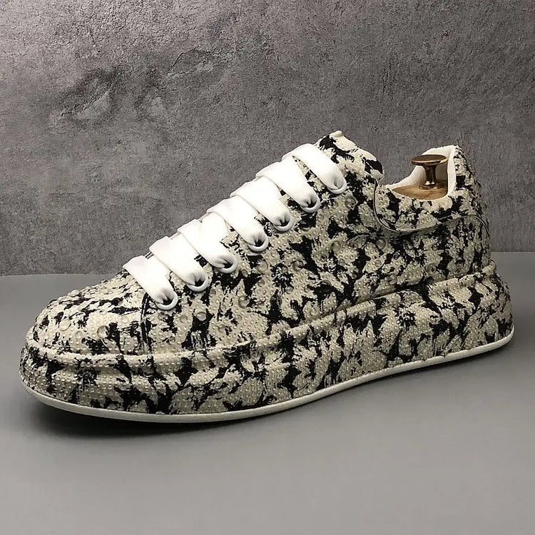 New Men Shoes Outdoor Casual Sneakers Rhinestone Board Shoes Men Fashion Deerskin Sports Large Size Shoes Men Zapatillas Hombre