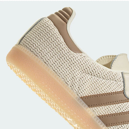 Scarpe da ginnastica da allenamento sportive traspiranti in mesh unisex originali ufficiali Adidas JI3185