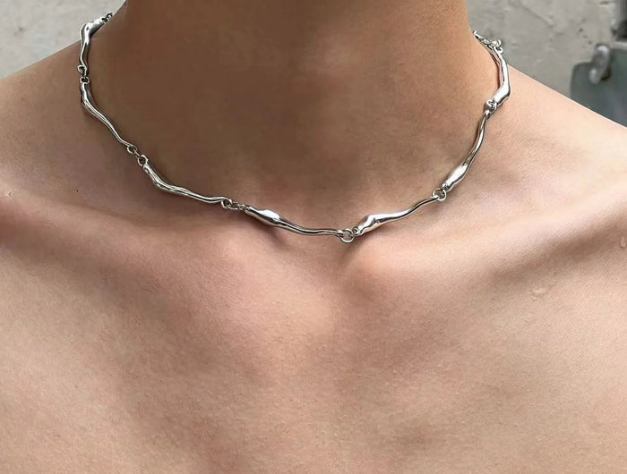 New Irregular Wave Shape Chain Men Necklace Advanced Sense Stainless Steel Figaro Cuban Chain Necklace For Men Women Jewelry
﻿ PlatiNum