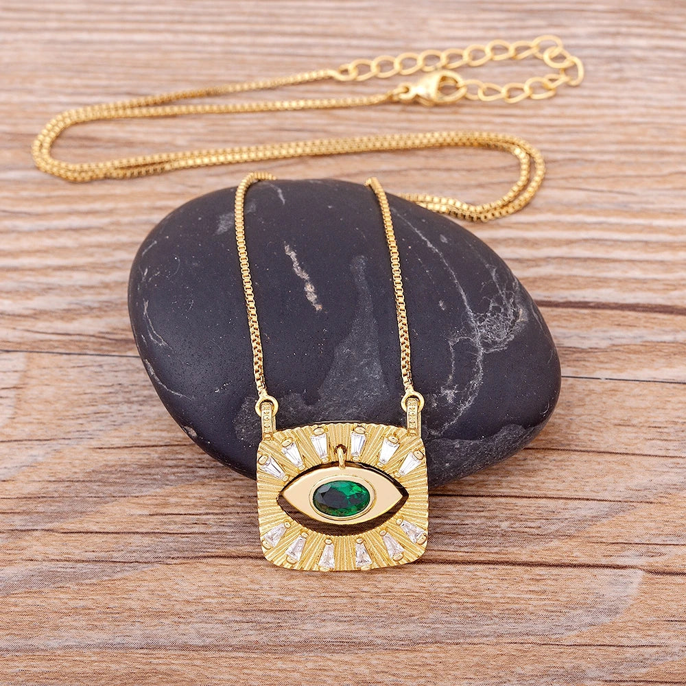 AIBEF Nuovo design creativo Zircone dorato Turco Evil Eye Collana con ciondolo quadrato Collana da donna Hip Hop Street Jewelry Party Regalo fortunato