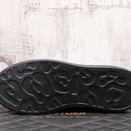 New Style Luxury Men's High Hip-hop Casual Shoes Men Black Fashion Rivets Shoes Italy Fashion Leisure Driving Loafers
