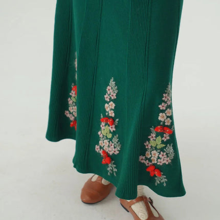 62-96cm Waist Fall Winter Long Skirts Women Elegant Handmade Embriodery Crochet Red Fruit Cashmere Wool Knitted Emerald Skirts PlatiNum