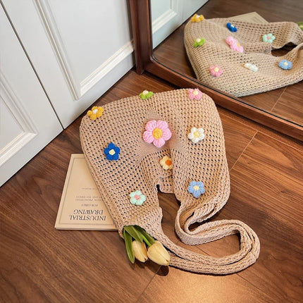 New Women's Versatile Braided Shoulder Bag, Simple and Casual for Holidays and the Beach, with Internal Compartments