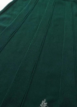 62-96cm Waist Fall Winter Long Skirts Women Elegant Handmade Embriodery Crochet Red Fruit Cashmere Wool Knitted Emerald Skirts PlatiNum