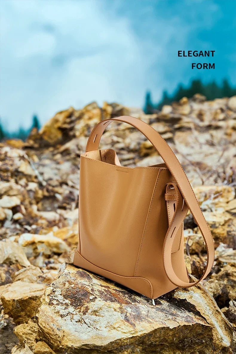 100% Genuine Leather Women Shoulder Bag Large Capacity Cowhide Bucket Bags Fashion Casual Female Crossobdy Bag 2391