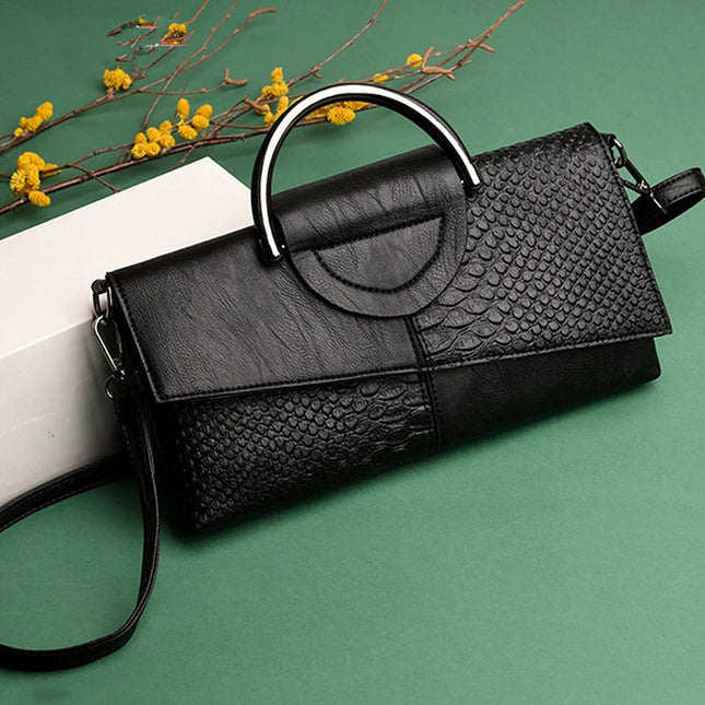 Female Shoulder Messenger Bags Casual Crossbody Bag Black PU Leather 2024Trend Women Stone Print Chain Envelope Clutch Purses PlatiNum