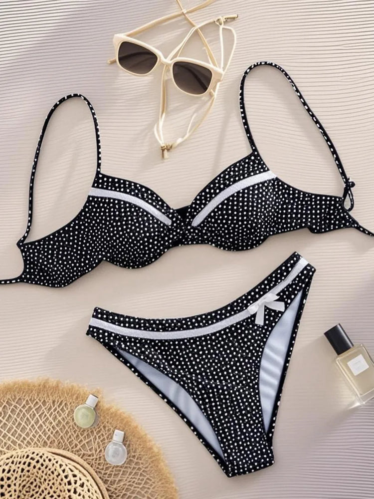 Bikini Micro Push-Up Sexy 2026, Costume da Bagno Femminile, Set Bikini a Pois, Abbigliamento da Spiaggia Brasiliano, Costume da Bagno Biquini