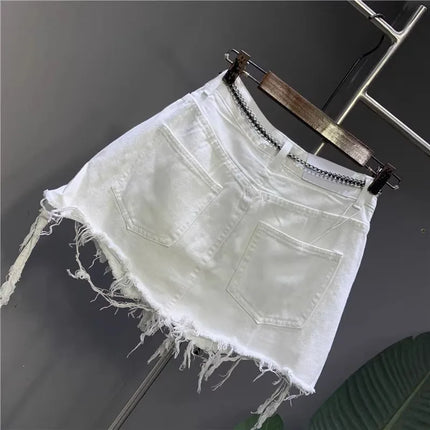 Nuova gonna corta in denim bianco coreano 2026 da donna, con tasche a vista e design irregolare anti-sfregamento