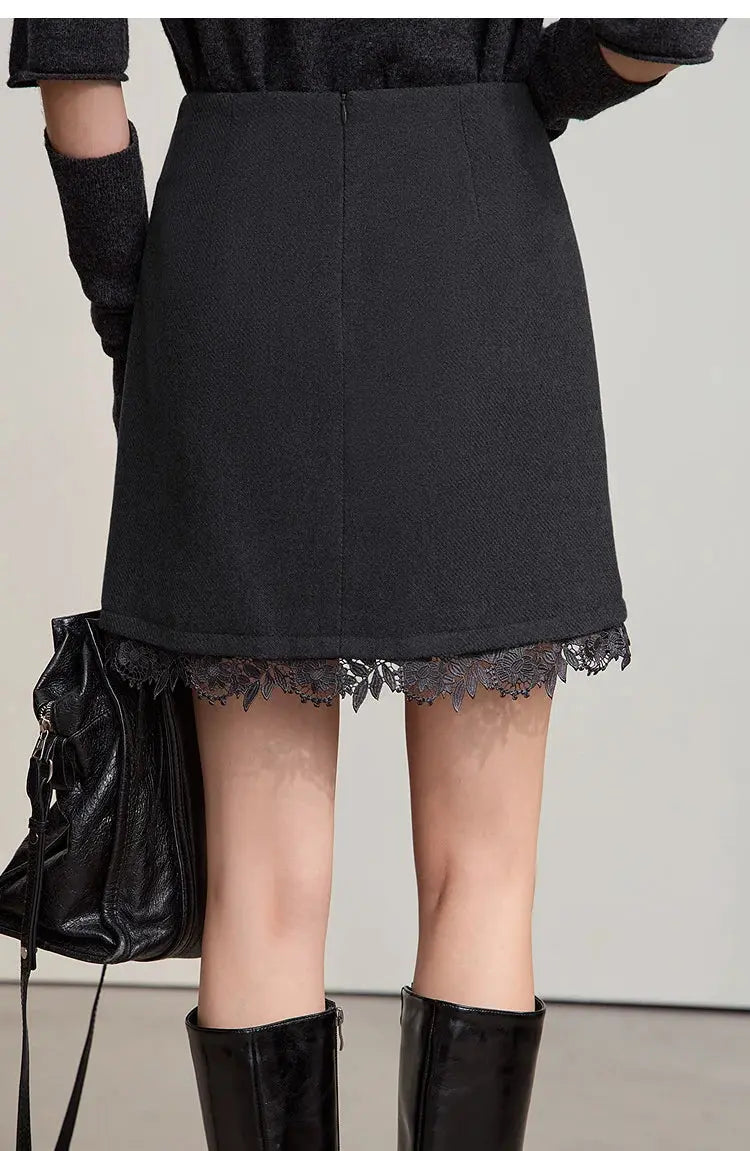 AMII Minimalist Mini Skirt 2025 Winter New Short Wool Warm Skirts For Women Patchwork Lace Casual Solid Clothing Ladies 12544125 PlatiNum