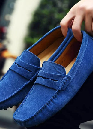 Scarpe casual da uomo fatte a mano Mocassini morbidi Scarpe da guida leggere Moda Slip on Flats Mocassini di alta qualità Scarpe da uomo antiscivolo