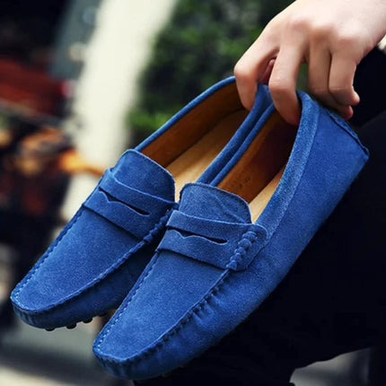 Scarpe casual da uomo fatte a mano Mocassini morbidi Scarpe da guida leggere Moda Slip on Flats Mocassini di alta qualità Scarpe da uomo antiscivolo