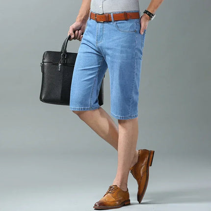 Pantaloncini di jeans da uomo nuovi estivi Moda colore chiaro Casual allentato multi-tasca pantaloni dritti da cinque minuti pantaloncini elastici al ginocchio