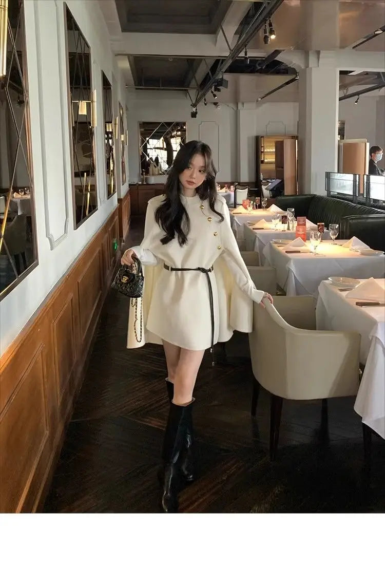2026 New Style Women's Wool Coats Capes Autumn/Winter Princess Style Wool Cloak Woman
