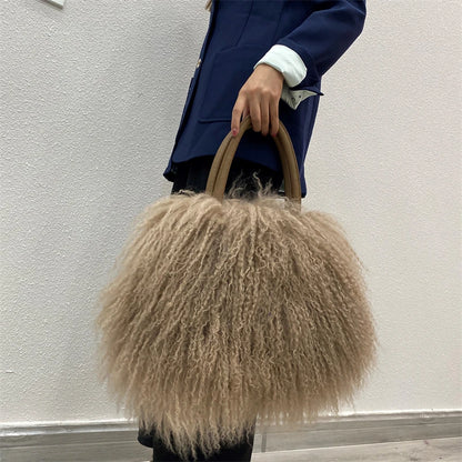 Factory Wholesale New Fashion Design Luxury Real Mongolian Lamb Fur Bag Sheep Fur Shoulder Bag