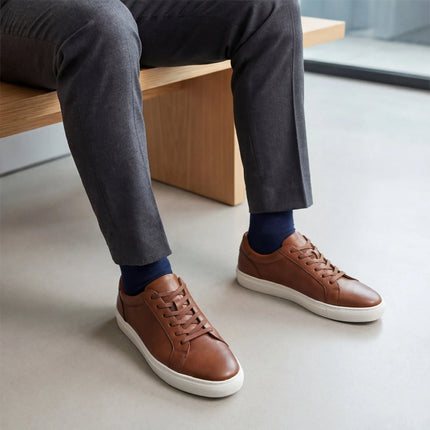Men's Sneakers And Casual Shoes Plain Design Shoes For Man Casual Wear Man Shoes Contrast Sole Casual Style