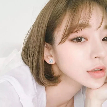 Korean 925 Sterling Silver Cute Round Crystal Stud Earrings for Women S925 Wedding Party Jewelry Gift Aretes De Mujer PlatiNum