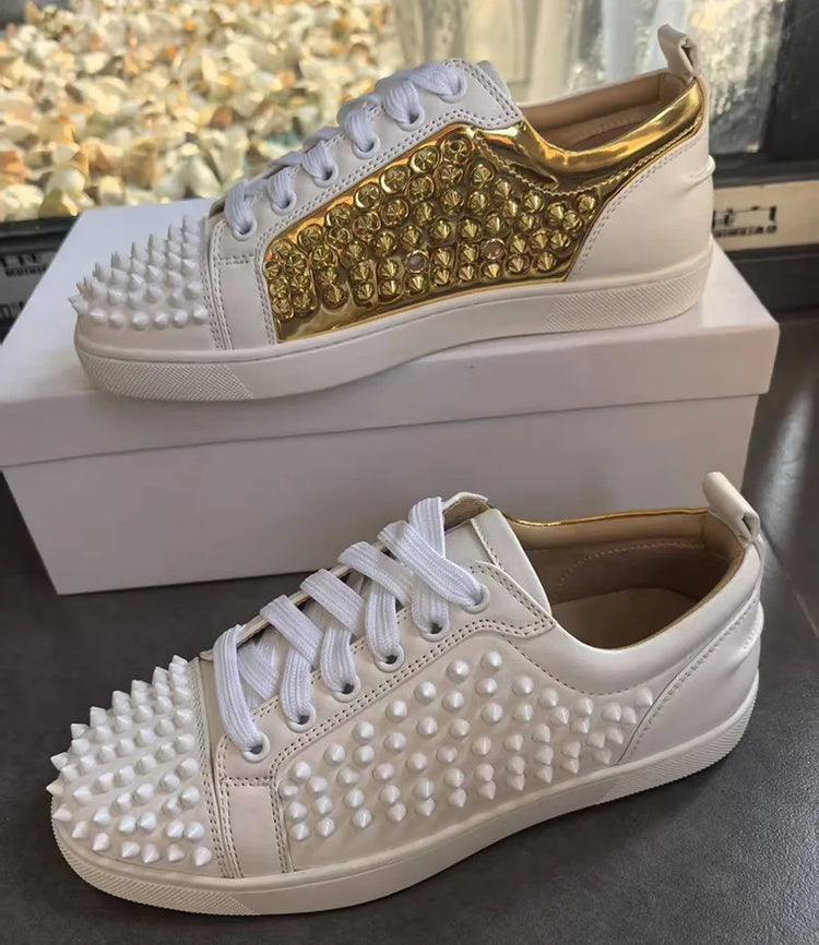 Italian Fashion Spikes Flats For Men Low Top Casual Shoes Mens White Sneakers Super Stars Style Studded Rubber Bottom Shoes