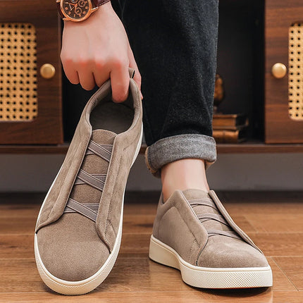 Spring men's thick soled board shoes high-quality suede leather casual sports shoes comfortable and fashionable low top shoes