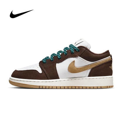 Nike Air Jordan 1 Low SE (GS) Scarpe sportive casual da basket unisex marrone-bianco a taglio basso, resistenti e traspiranti FB2216-200 platinumshop