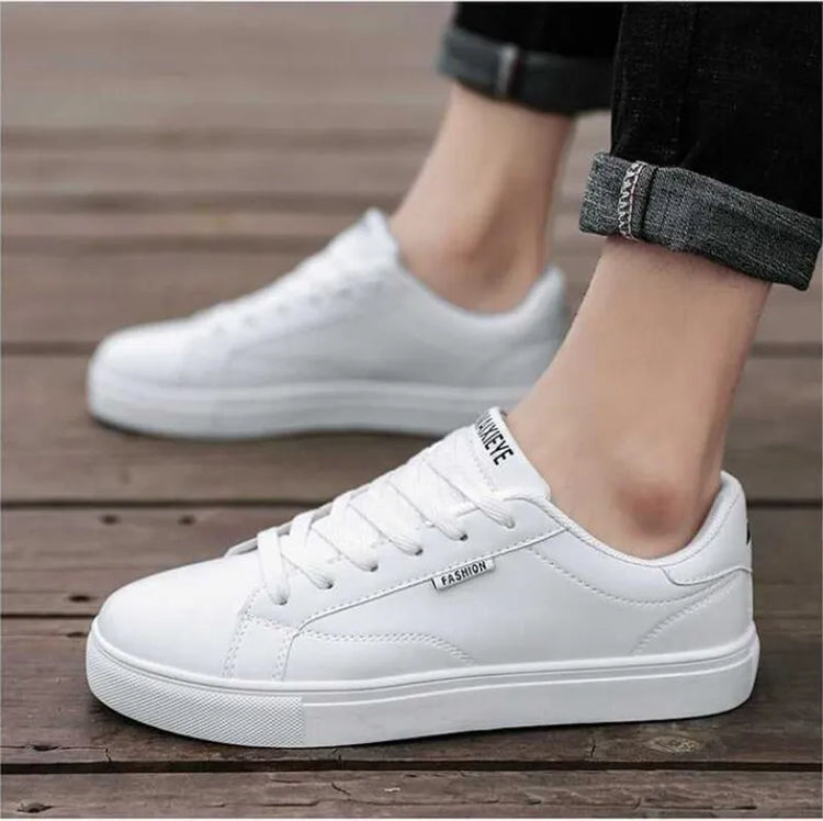 Men Shoes Sneakers 2022 New Summer White Fashion Board White Men's Zapatillas Hombre Chaussure Homme