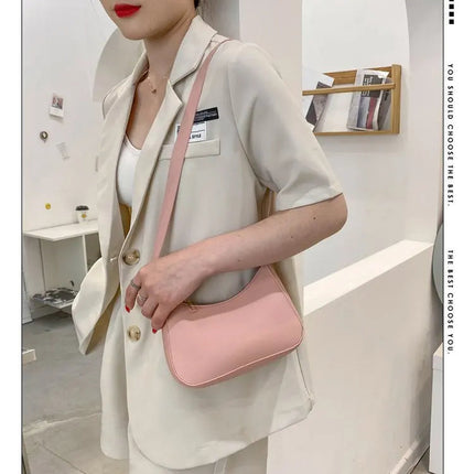 New Women's Fashion Handbags Retro Solid Color PU Leather Shoulder Underarm Bag Casual Women Hobos Handbags sac à main femme PlatiNum