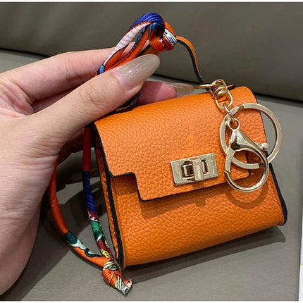 Brand Fashion Coin Purse Luxury Simple Flip Small Bag High-end Bag Pendant Exquisite Lock Silk Scarf Mini Lipstick Headphone Bag PlatiNum