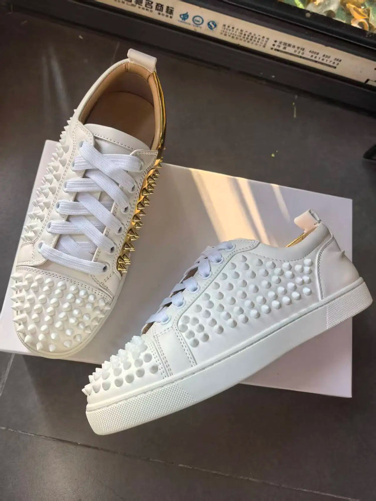 Casual Rivet Shoes Designer Women Genuine Leather Sport Walking White Shoes Round Toe Comfort Flats Ladies Daliy Outdoor Shoes