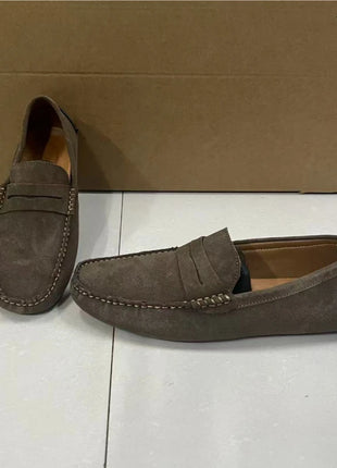 Scarpe casual da uomo fatte a mano Mocassini morbidi Scarpe da guida leggere Moda Slip on Flats Mocassini di alta qualità Scarpe da uomo antiscivolo