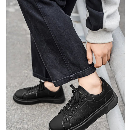 Fashion Concise Solid Flats 2026 Spring New Arrivals Men Casual Sport Shoes Increase Height Comfortable Platform Sneakers