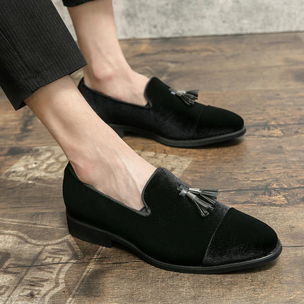 Mocassini verdi in pelle scamosciata di marca di lusso da uomo slip-on nappa scarpe da sposa in morbida pelle appartamenti scarpe da uomo scarpe casual scarpe in pelle nabuk