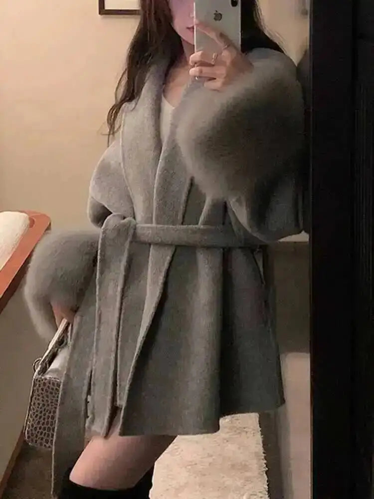 UCXQ Elegant Woolen Coat Temperament Office Lady Overcoats Fur Patchwork Long Sleeve Beautiful Women's Coats 2025 Winter New
