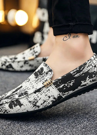 Mocassini stampati alla moda per uomo, scarpe basse estive traspiranti, scarpe casual da uomo, comode scarpe da guida antiscivolo, scarpe slip-on da uomo