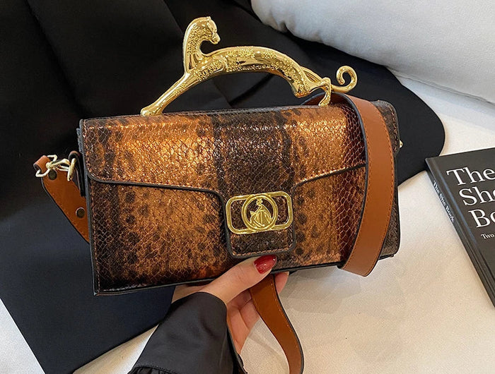 New Ladies Metal Buckle Simple Fashion Shoulder Bag Party Commuting Bag Women Luxury Brand Design PU Leather Bag PlatiNum