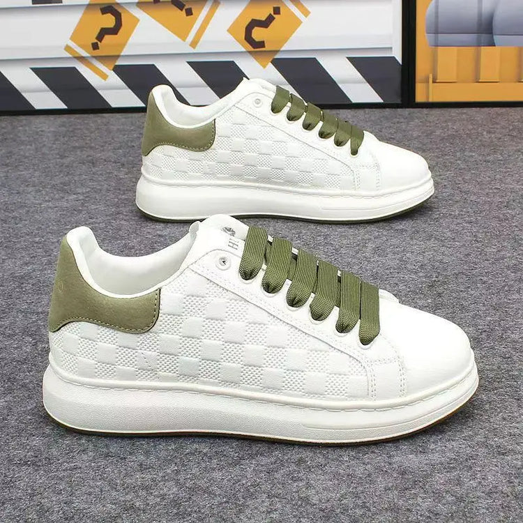 New Luxury Design Sneakers For Men Fashion White Board-shoe Soft Women Walking Shoes Running Shoes Couples Sneakers Tennis Shoes