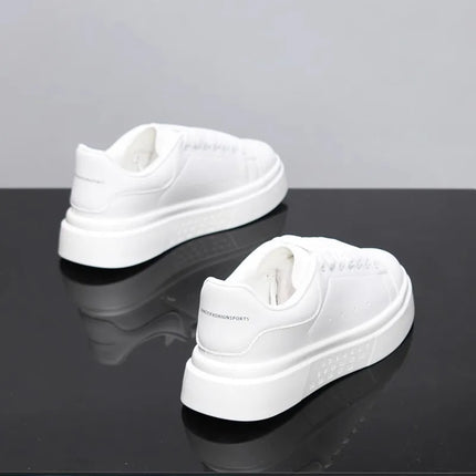 Fashion Men Skateboarding shoes Casual Sport Shoes Platform Sneakers Outdoor Breathable White Running Shoes Women Tennis Shoes