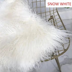 SNOW WHITE