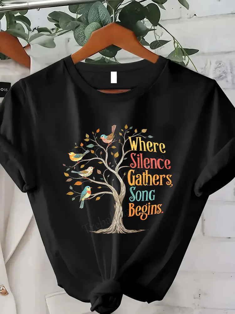 Comoda maglietta con stampa da donna T-shirt floreale Harvest the Moments |   Maglietta da donna ispirata all'autunno