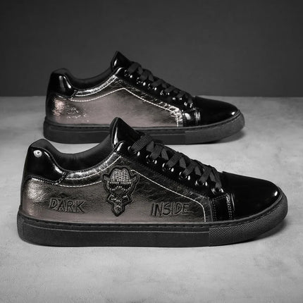 Men Casual Shoes Patent Leather Flats Skate Men Cool Driving Shoes Male Walking Shoes Sneakers Dress Trend the Latest Leisure