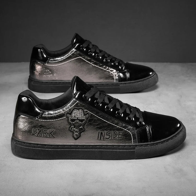 Men Casual Shoes Patent Leather Flats Skate Men Cool Driving Shoes Male Walking Shoes Sneakers Dress Trend the Latest Leisure