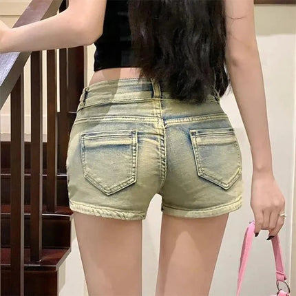Shorts in denim rosa con bottoni stile American High Street da donna, Y2K, sexy, skinny, slim, vintage, a vita bassa, lavati e distressed. - platinumshop